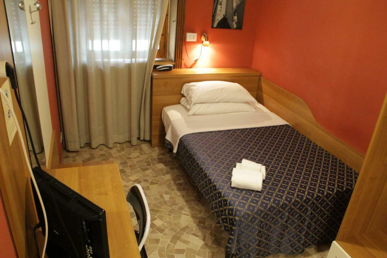 Ca' Grande Hotel Milan Bagian luar foto